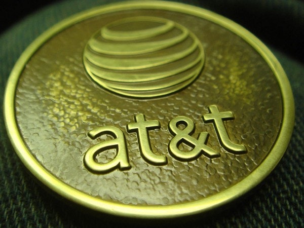 AT&T Inc. (T)