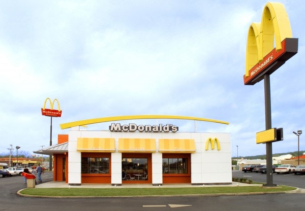 McDonald's Corporation (NYSE:MCD)