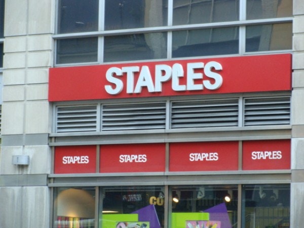 Staples Inc (NYSE:SPLS)