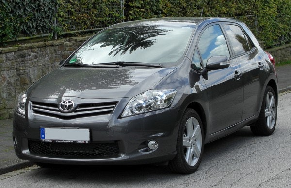 Credit: Toyota Auris Facelift front 20100926 by M 93