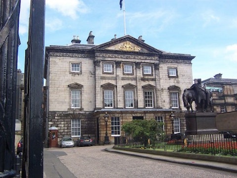 800px-Royal_Bank_of_Scotland_Headquarters