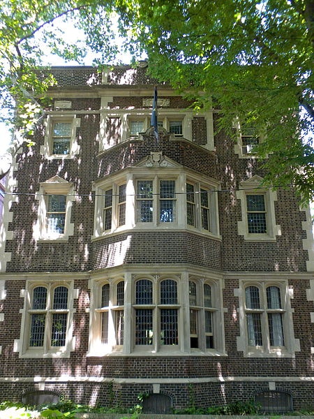 450px-St_Anthony_House_U_Penn