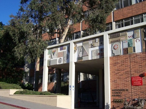 800px-UCLA_Mathematical_Sciences_Building