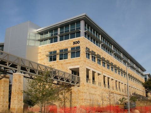 800px-AMD_Austin_campus