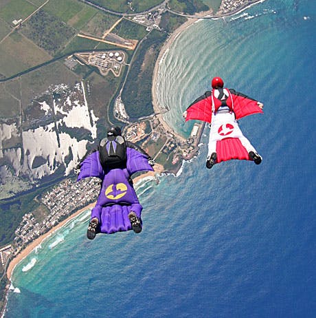 Wingsuit-01