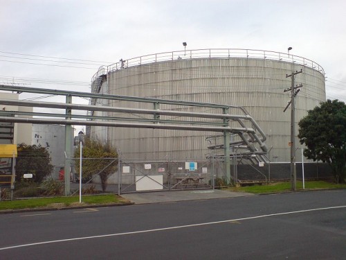 800px-Western_Rec_Bulk_Liquids