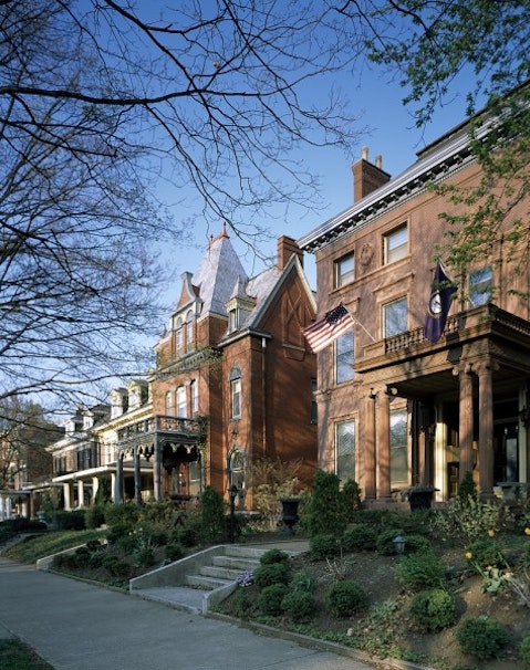 Poorest Large Major Cities in America in 2018