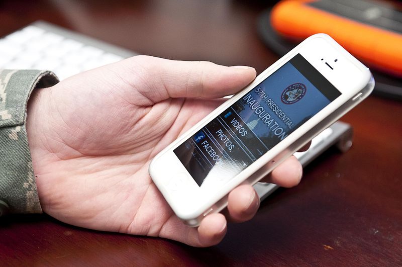 The 10 Most Popular Cell Phones in the World