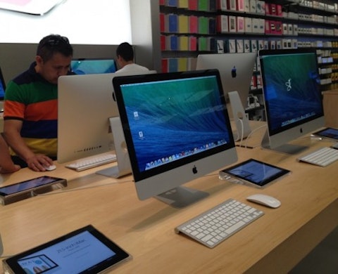 Apple AAPL iMac Sales Store Good