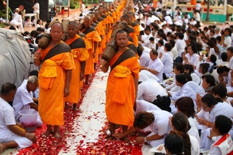 thailand monks