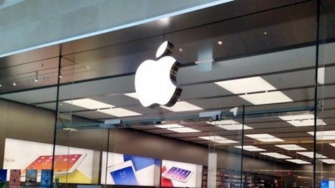 Apple, camera sensor, is AAPL a good stock to buy, patent, imaging, camera module, patents, light splitting, optical image stabilization, true zoom lens system,