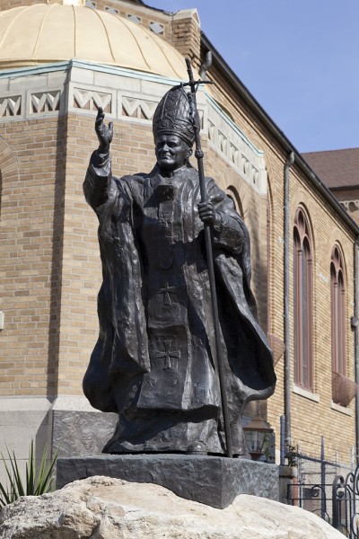 Connecticut - Holy name of Jesus Church