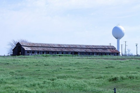 Oklahoma long barn rural