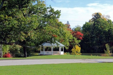 gazebo-botanical center - providence - rhode island