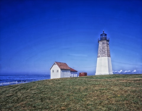 15 Best Places in Rhode Island For A Couple To Live On Only Social Security