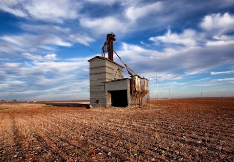 texas-grain elevator-field-farm-agriculture-rural