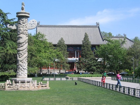 800px-13_Peking_University