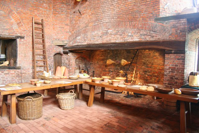 Medieval_kitchen_-_geograph.org.uk_-_531922