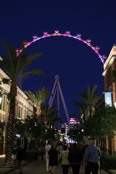 The_High_Roller_-_View_From_The_Linq