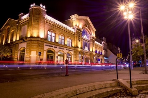 budapest-by-night-667556_640