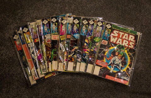 comic-books-382534_1280