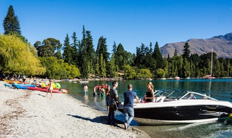 lake-wakatipu-599104_1280
