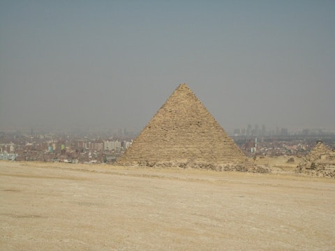 pyramid-237064_1280