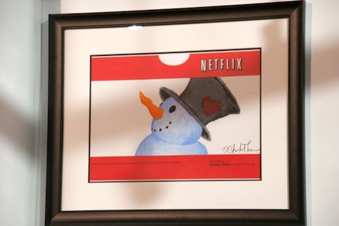 Netflix, Inc. (NASDAQ:NFLX), Picture, Sign, Logo, Brand, Snowman, Special edition red envelopes,