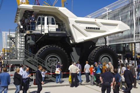 filmfoto / Shutterstock.com