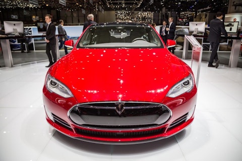 Tesla Motors Inc (NASDAQ:TSLA), Car Model S P85D, Motor Show, brand, elegant, design,