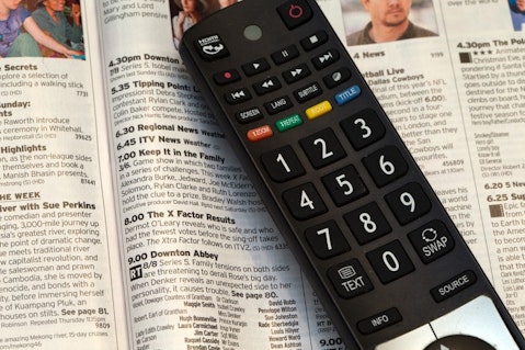 television-remote-control-525705_1280