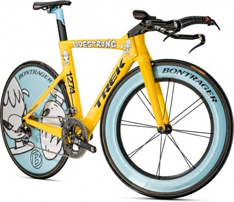 102736_yoshitomo_nara_3qtrslarge