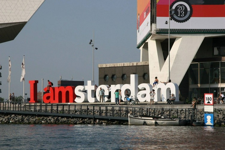 amsterdam-558028_1280