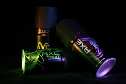 axe-bodyspray-191361_1280
