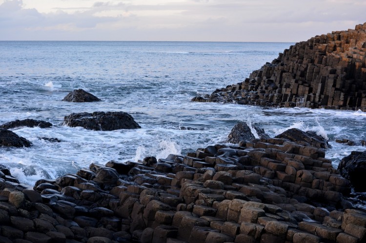 giants-causeway-539869_1280