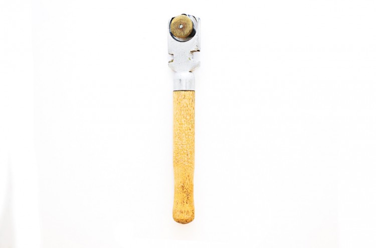 glass-cutter-334426_1280