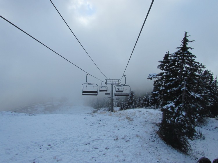 grouse-mountain-707739_1280