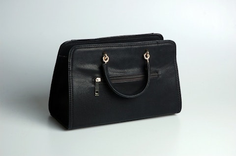 handbag-600398_1280