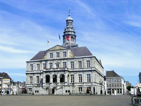 maastricht-426122_1280