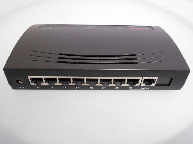 router-670079_1280