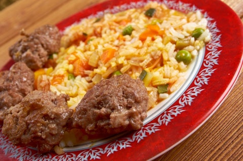 Fanfo/Shutterstock.com