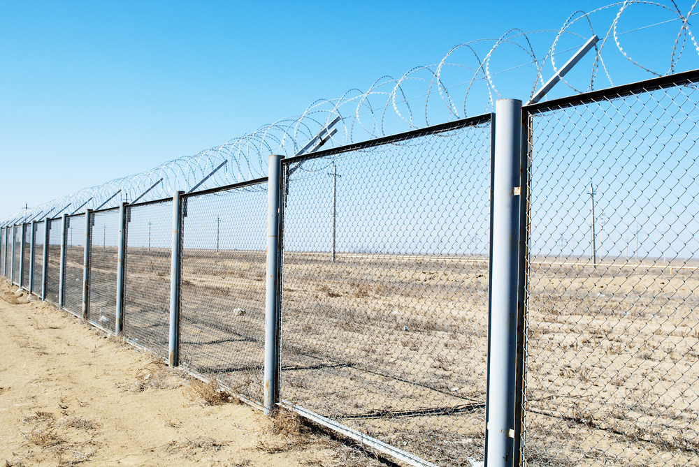 11 Biggest Fences in the World
