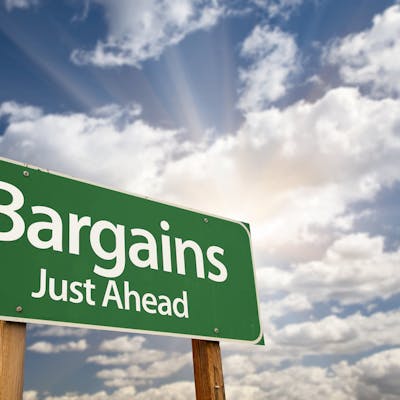 11 Cheap Growth Stocks to Buy Right Now