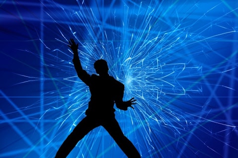 silhouette-725145_1280