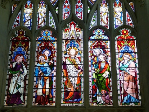 stained-glass-579048_1280