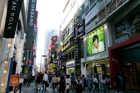 myeongdong-326136_1280