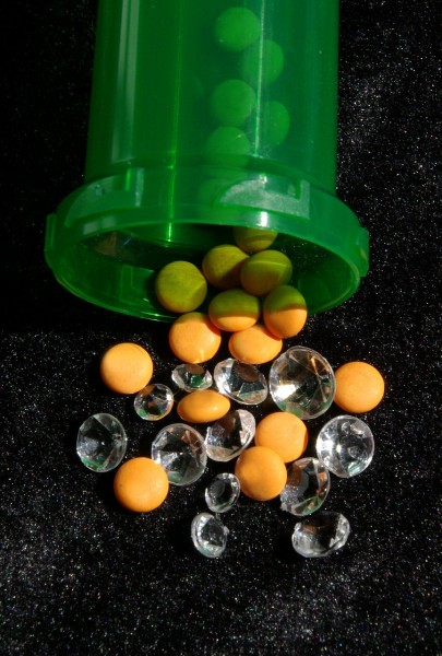 pharmaceuticals-385956_1280