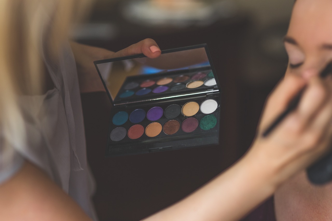 15 Biggest Cosmetic Companies In The World
