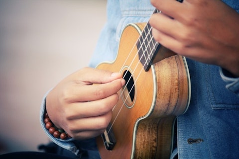 7 Easiest instruments To Play While Singing