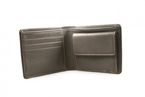 Scams Con Artists Will Use To Trick You Dropped wallet scam